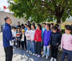 现代护理学院开展“小小急救员”生命教育实践活动新闻稿